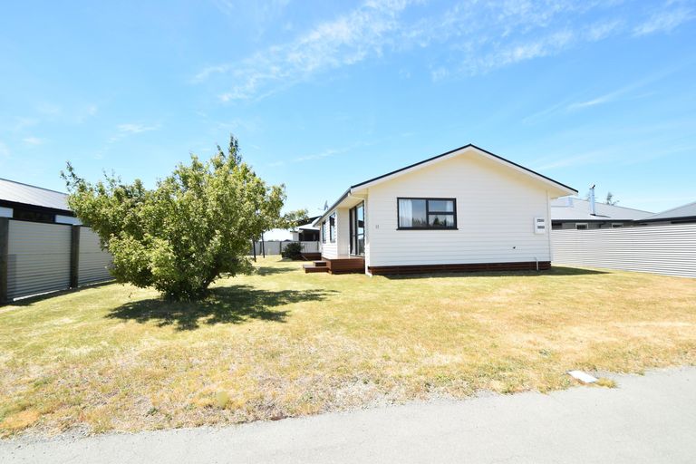 Photo of property in 22 Rhoboro Road, Twizel, 7901