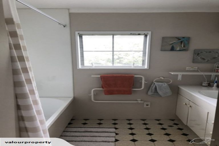 Photo of property in 3/20 Office Road, Merivale, Christchurch, 8014