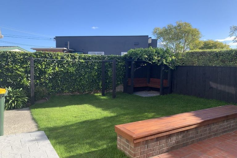 Photo of property in 1/4 Allen Street, Boulcott, Lower Hutt, 5011