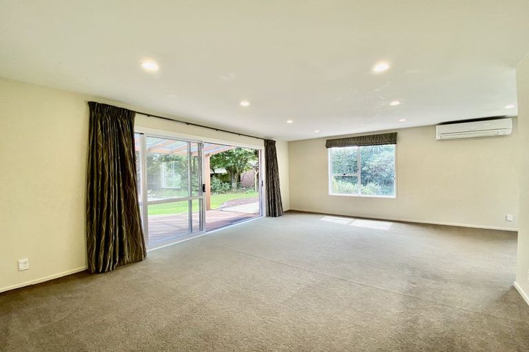 Photo of property in 27a Lodge Place, Ilam, Christchurch, 8041