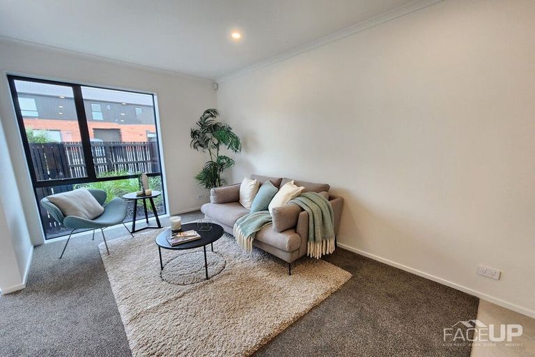 Photo of property in 18 Hema Road, Hobsonville, Auckland, 0616