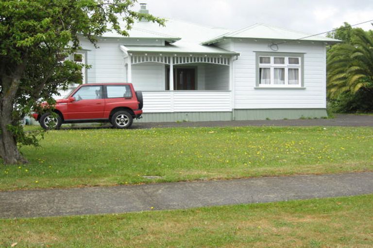 Photo of property in 35 Marlborough Street, Feilding, 4702