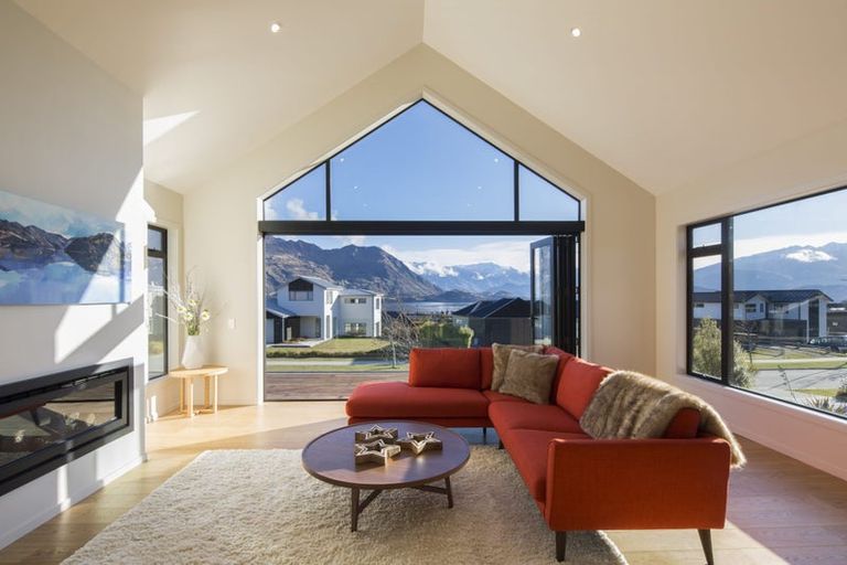 Photo of property in 12 Stevenson Way, Rangatira Park, Taupo, 3330