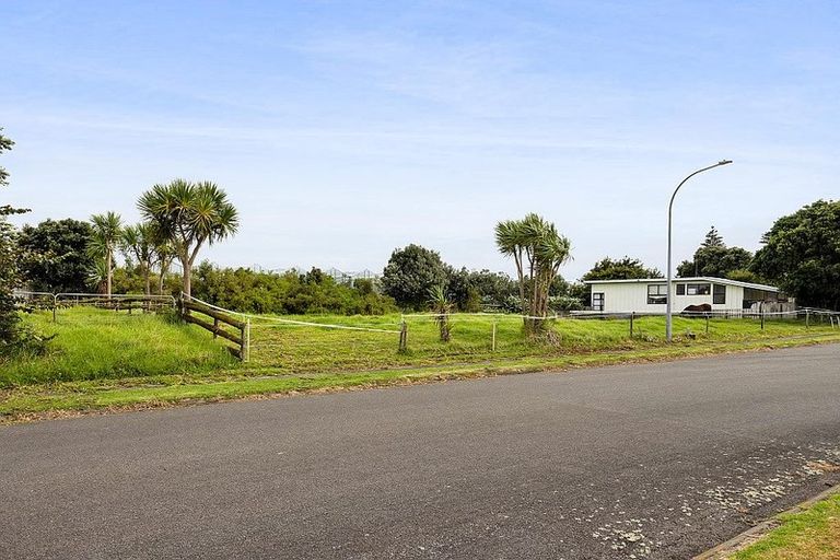 Photo of property in 31 Gibson Place, Patea, 4520