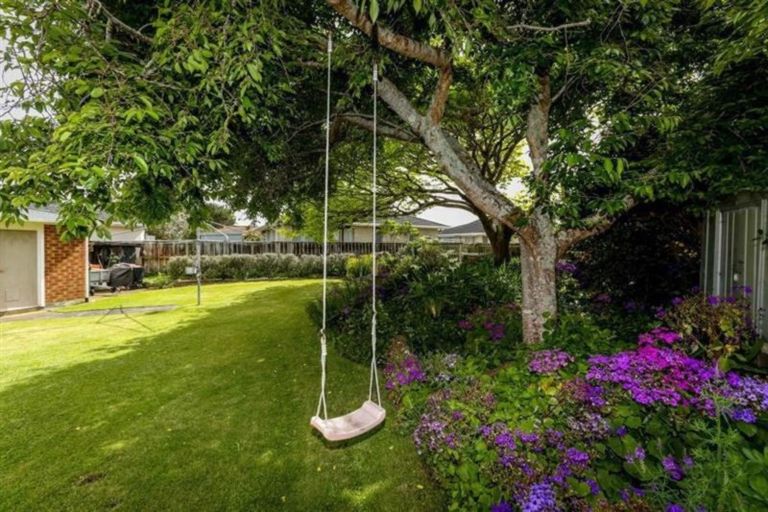 Photo of property in 17 Sanders Avenue, Westown, New Plymouth, 4310