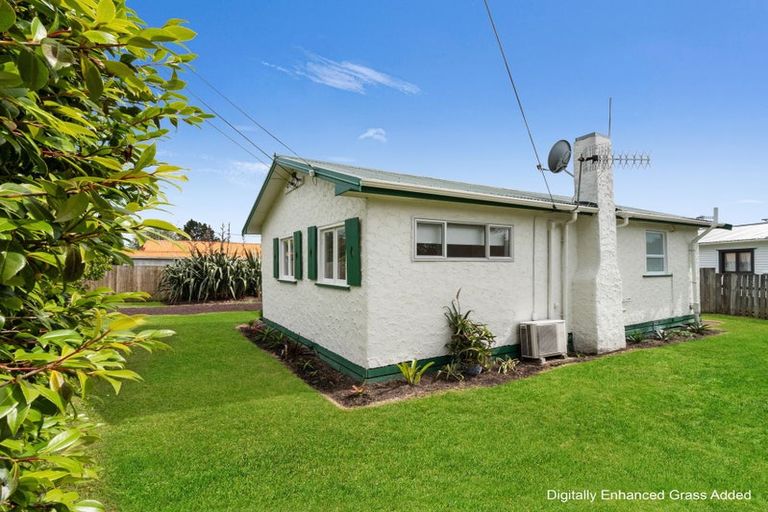 Photo of property in 13 Victory Road, Fairy Springs, Rotorua, 3015
