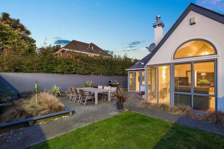 Photo of property in 1 Manuka Avenue, Woburn, Lower Hutt, 5010