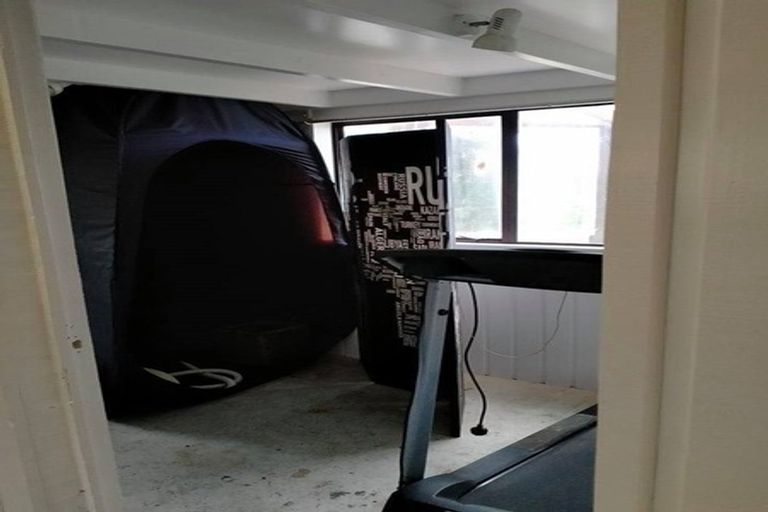 Photo of property in 76 Kekeua Road, Warea, New Plymouth, 4381