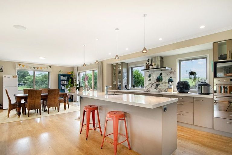 Photo of property in 64 Worsnop Way, Stillwater, Albany, 0794