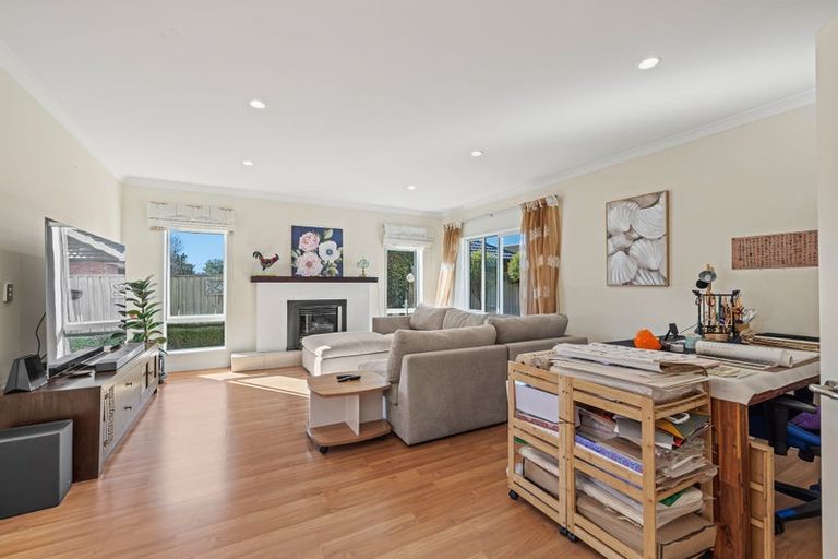 Photo of property in 57 Westpark Drive, Burnside, Christchurch, 8053