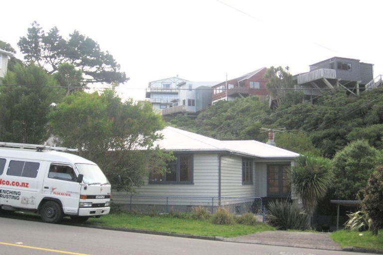 Photo of property in 54 Ironside Road, Johnsonville, Wellington, 6037