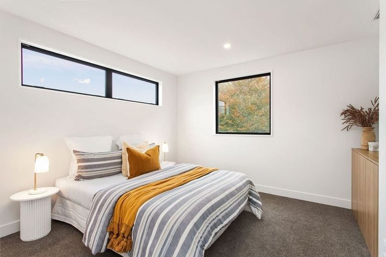 Photo of property in 17a Kirkwood Avenue, Upper Riccarton, Christchurch, 8041