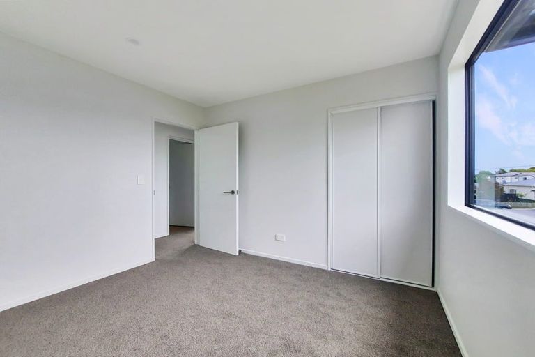 Photo of property in 60c Olliviers Road, Phillipstown, Christchurch, 8011
