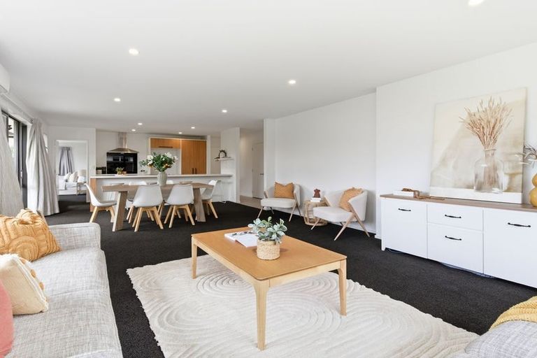 Photo of property in 28 Burnham School Road, Rolleston, 7614