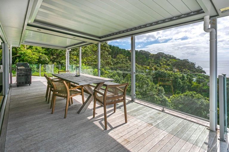 Photo of property in 402 Tuateawa Road, Tuateawa, Coromandel, 3583