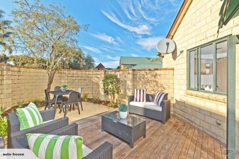 Photo of property in 13/52 Taharoto Road, Takapuna, Auckland, 0622