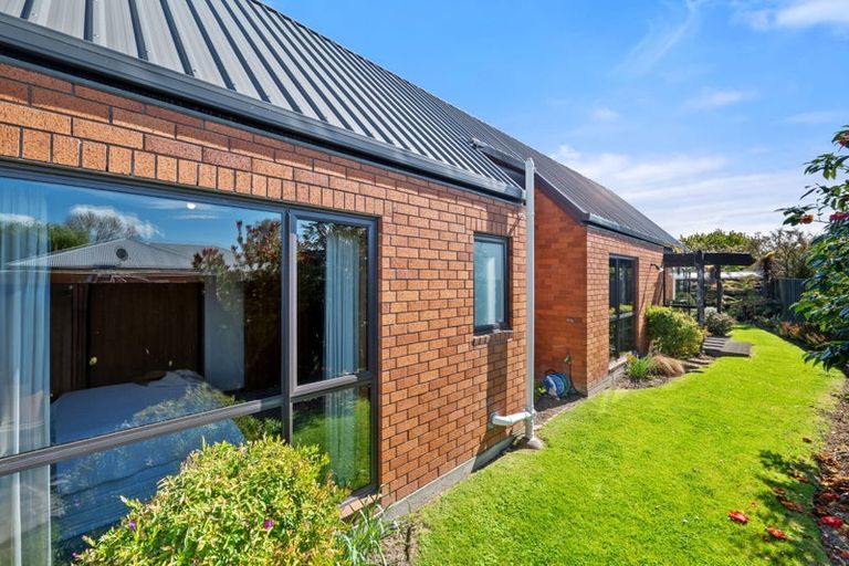 Photo of property in 3/261 Centaurus Road, Saint Martins, Christchurch, 8022