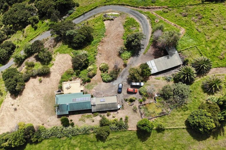 Photo of property in 2762 Kaipara Coast Highway, Glorit, Warkworth, 0984