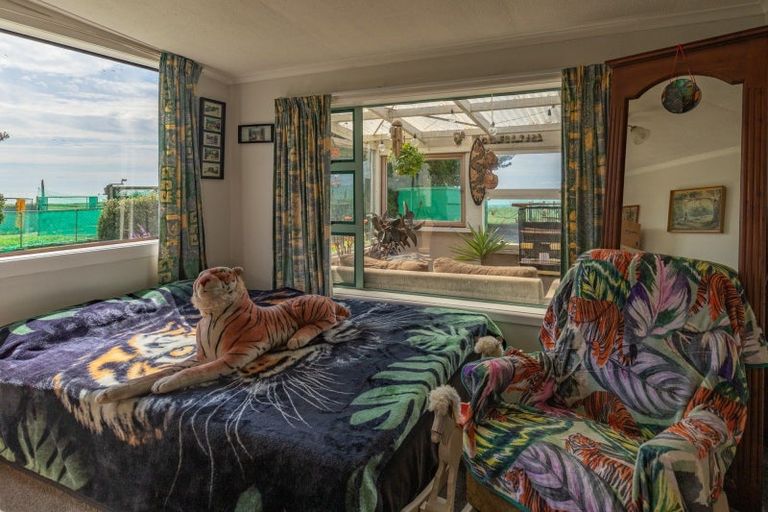 Photo of property in 347 Waimate Highway, Saint Andrews, Timaru, 7971