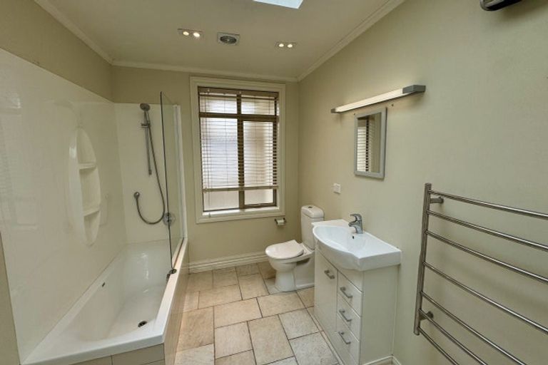 Photo of property in 220 Gibson Quay, Hokitika, 7810