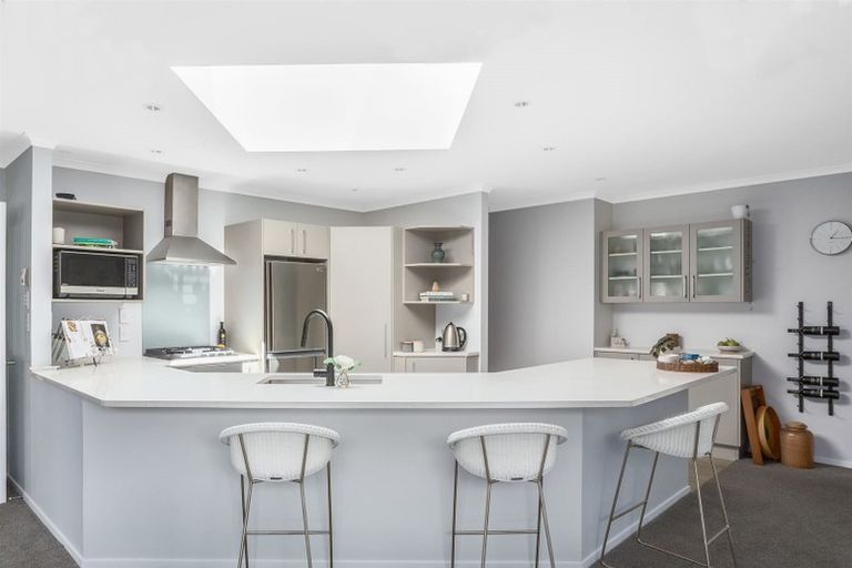 Photo of property in 7 Nelson Avenue, Aotea, Porirua, 5024