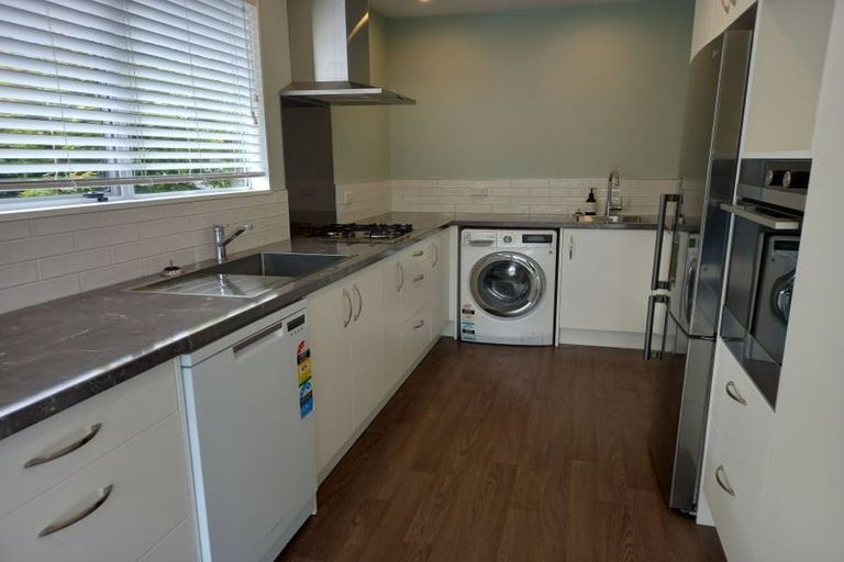 Photo of property in 68 Dorset Avenue, Lynmouth, New Plymouth, 4310