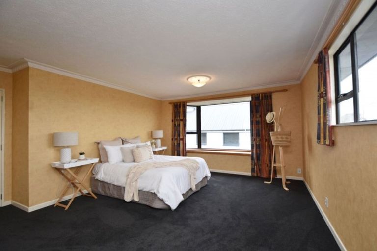 Photo of property in 708 Queens Drive, Waikiwi, Invercargill, 9810