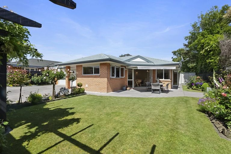 Photo of property in 16 Webster Street, Westown, New Plymouth, 4310
