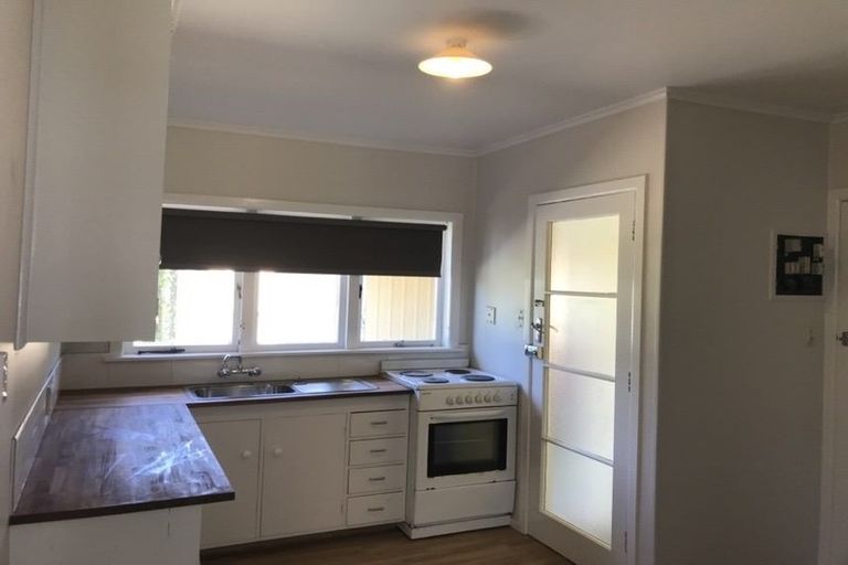 Photo of property in 36 Willis Road, Papakura, 2110