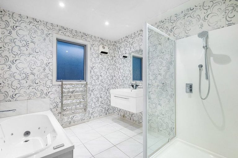 Photo of property in 10 William James Close, Mosgiel, 9024