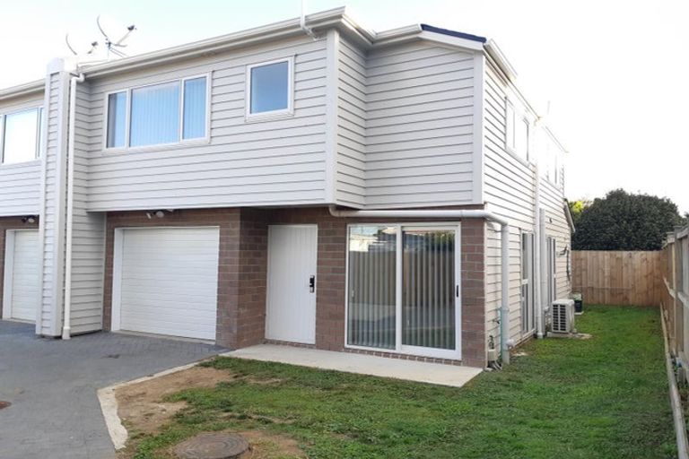 Photo of property in 12b Fernaig Street, Papakura, 2110
