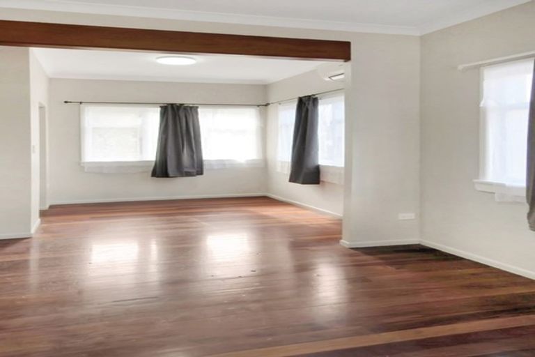 Photo of property in 10 Kimpton Road, Papatoetoe, Auckland, 2025