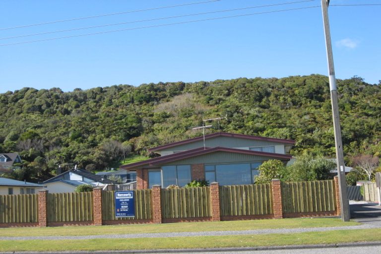 Photo of property in 147 Main South Road, Karoro, Greymouth, 7805