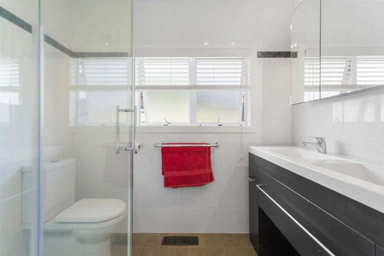 Photo of property in 44 Gibraltar Street, Howick, Auckland, 2014