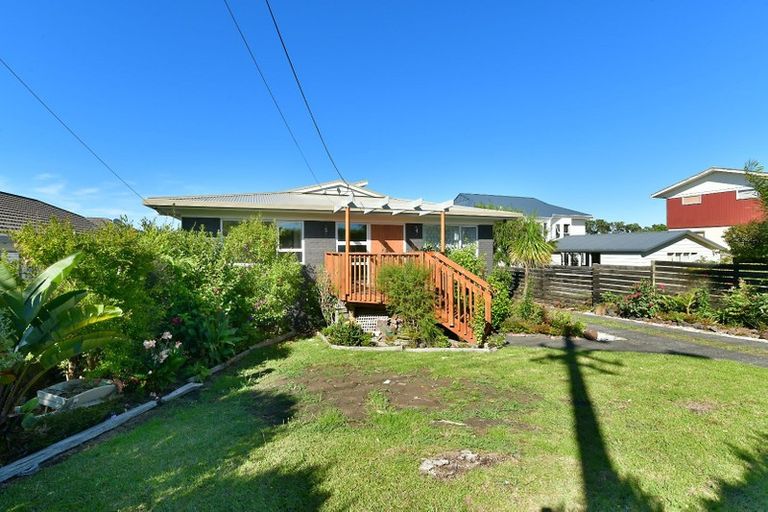 Photo of property in 799 Whangaparaoa Road, Manly, Whangaparaoa, 0930
