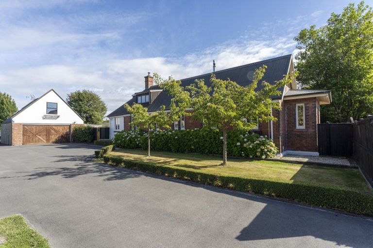 Photo of property in 109 Main North Road, Woodend, 7610