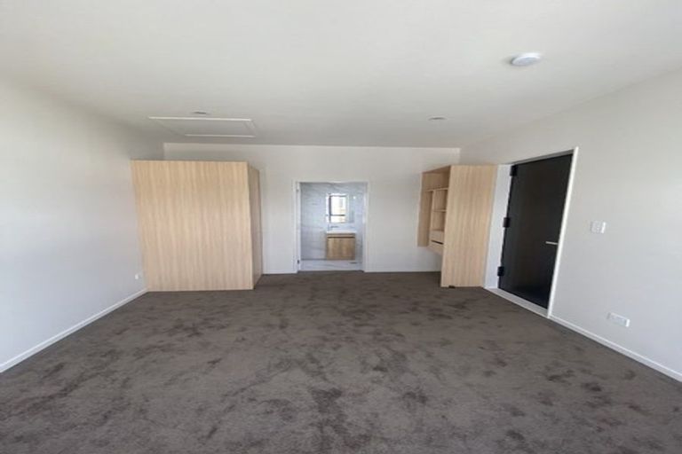 Photo of property in 55 Survila Street, Papakura, 2110