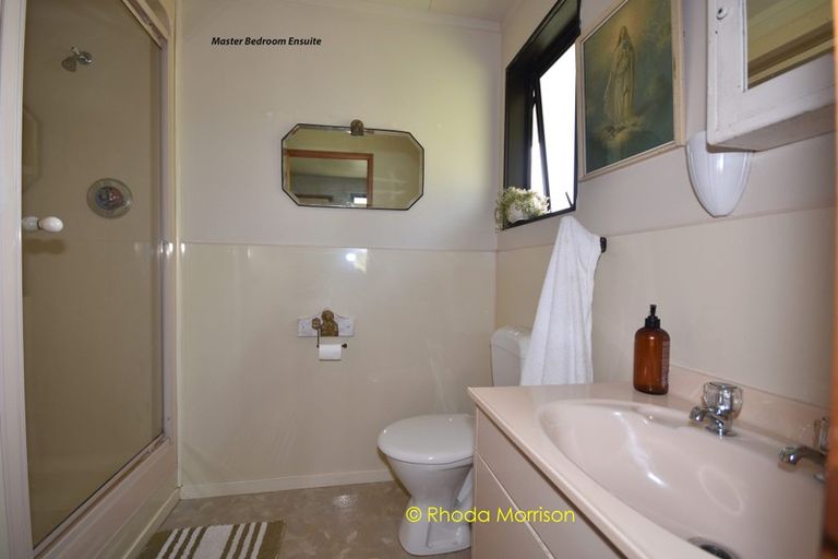 Photo of property in 52 Gallie Branch Road, Matakohe, 0594