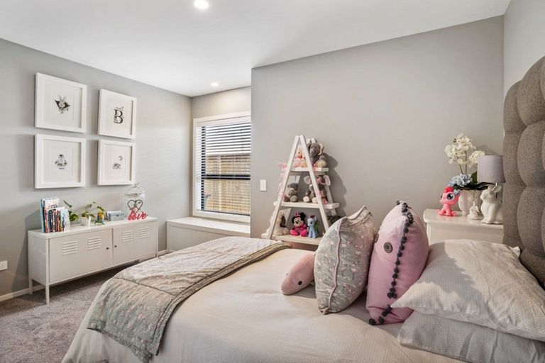 Photo of property in 53 Awatira Drive, Papamoa Beach, Papamoa, 3118