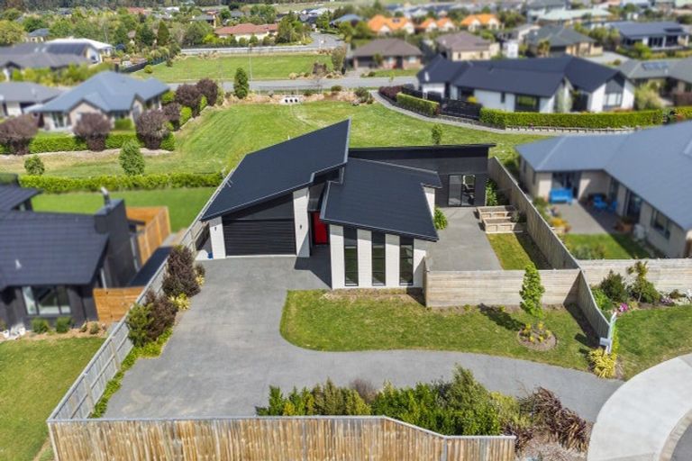 Photo of property in 22 Deans Place, Amberley, 7410