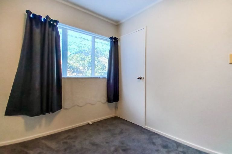 Photo of property in 53 Central Park Drive, Te Atatu South, Auckland, 0610