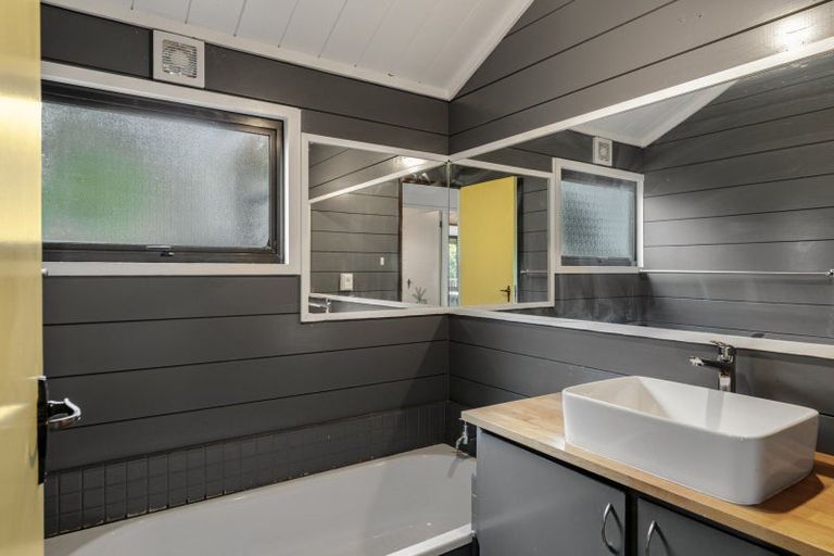 Photo of property in 9 Margaret Wells Avenue, Tairua, 3508