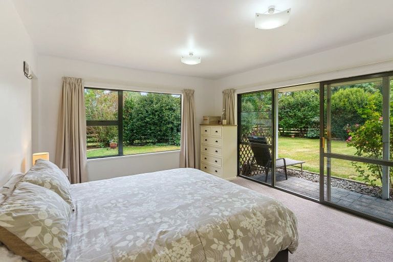 Photo of property in 40 Greenwood Boulevard, Otaki, 5512