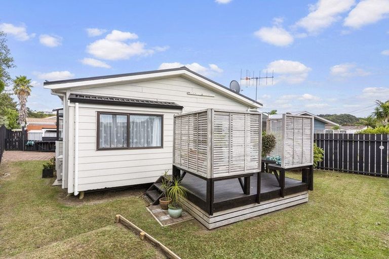 Photo of property in 213a Otahu Road, Whangamata, 3620