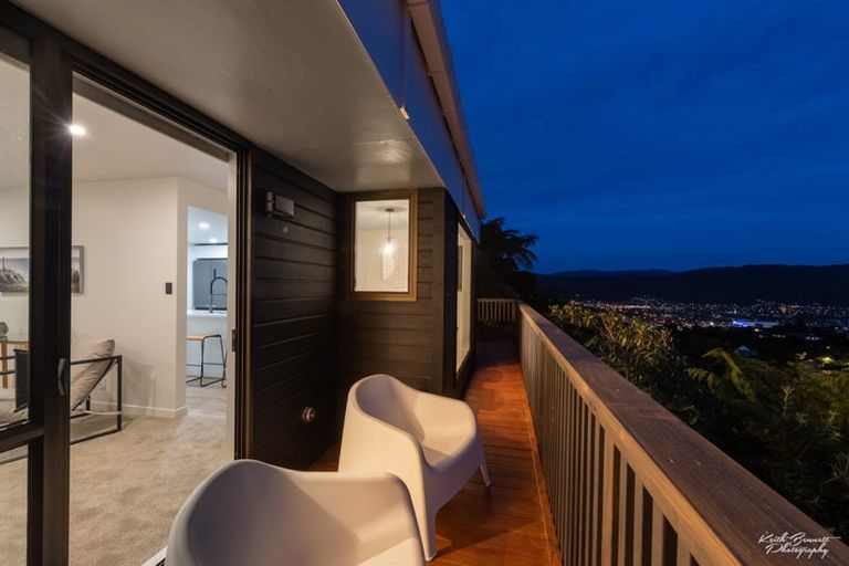 Photo of property in 50 Viewmont Drive, Harbour View, Lower Hutt, 5010