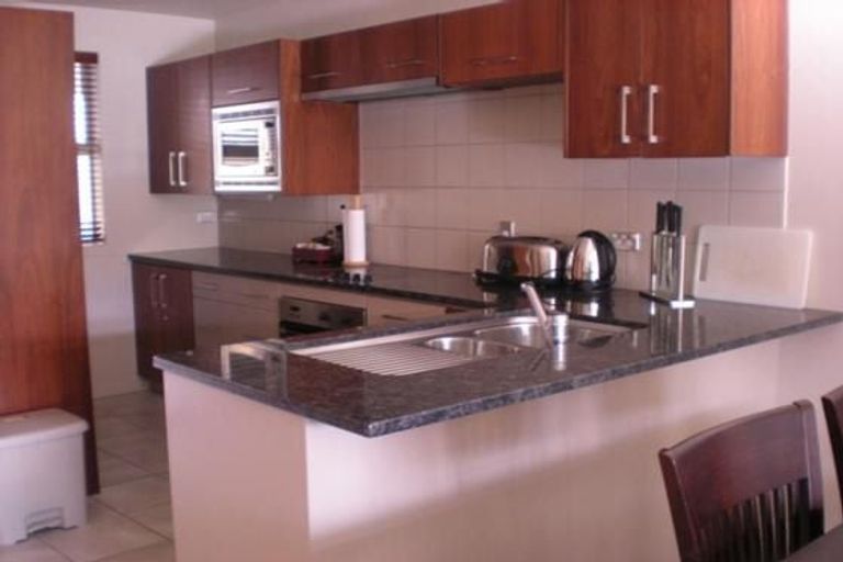 Photo of property in Bridgewater Apartments, 310/7 Te Rangi Cross Road, Paihia, 0200