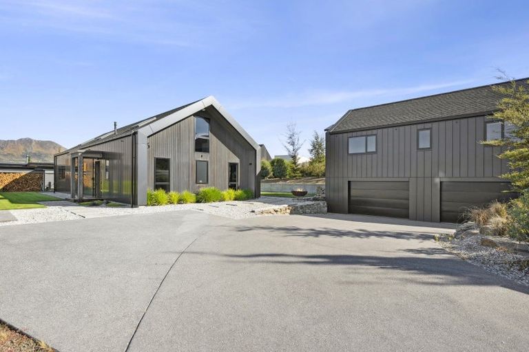 Photo of property in 5 Mills Road, Wanaka, 9305