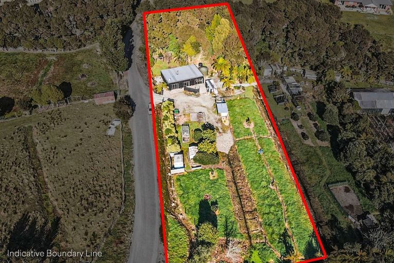 Photo of property in 236 Alma Road, Westport, 7892