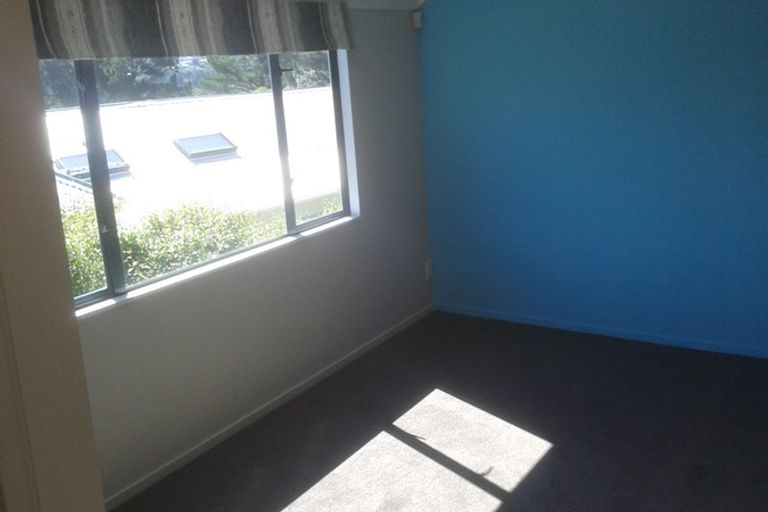 Photo of property in 35 Jackson Street, Island Bay, Wellington, 6023