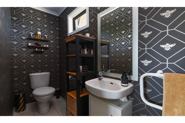 Photo of property in 56/64 Kawaha Point Road, Kawaha Point, Rotorua, 3010